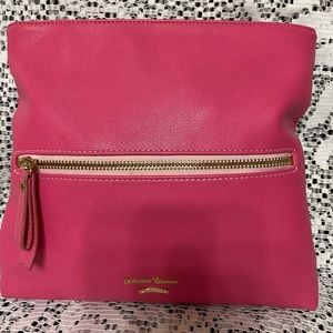 AUTHENTIC SAMANTHA THAVASA POUCH